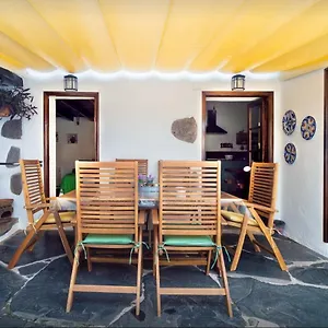 Сasa de vacaciones La Cuadra, Firgas
